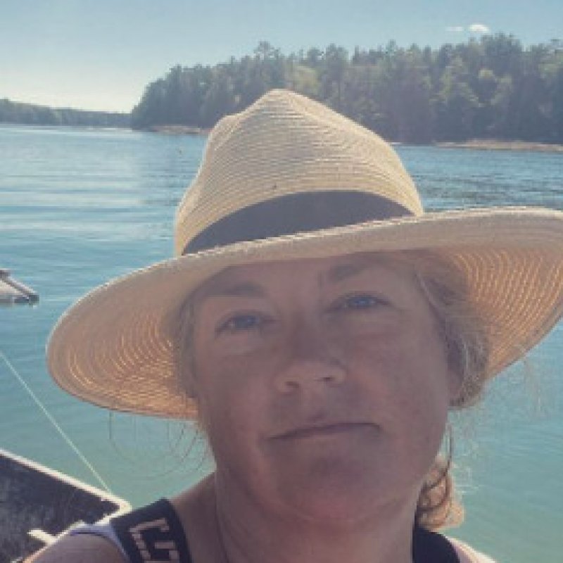 Farmer of Whiskey Stones Oysters 