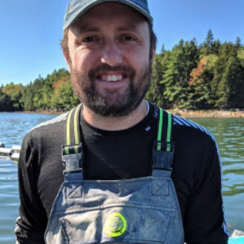Farmer of Winnegance Oysters 